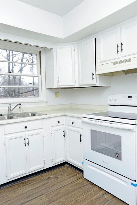 205 Wanda Lee Trl, Georgetown, KY 40324 photo 8