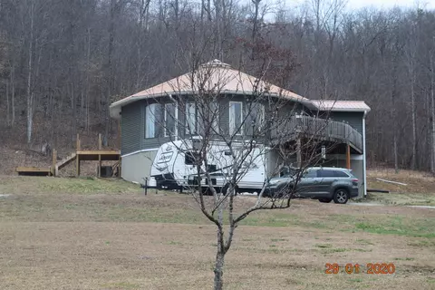 6595 Cranston Rd, Morehead, KY 40351 photo 2