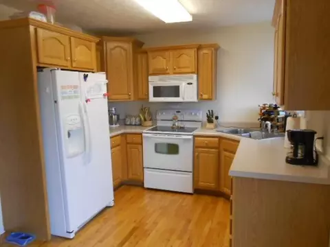 5008 Paddock Loop, Lawrenceburg, KY 40342 photo 8