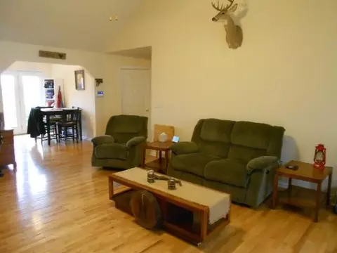 5008 Paddock Loop, Lawrenceburg, KY 40342 photo 6