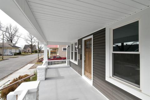 505 E Walnut St, Danville, KY 40422 photo 4