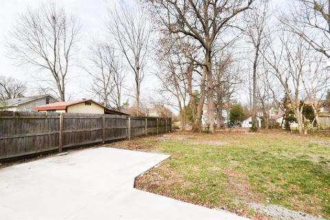 505 E Walnut St, Danville, KY 40422 photo 8
