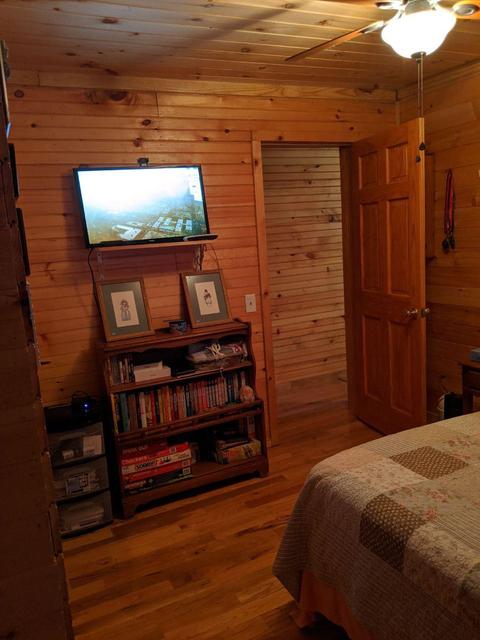 693 Sams Br, Asher, KY 40803 photo 7