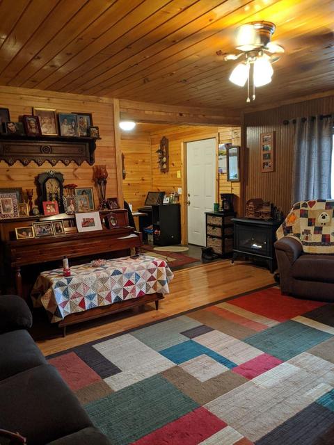 693 Sams Br, Asher, KY 40803 photo 5