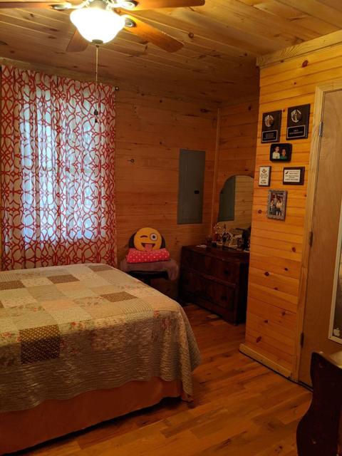 693 Sams Br, Asher, KY 40803 photo 9
