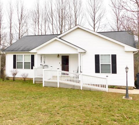 240 Stump Rd, Irvine, KY 40336 photo 1