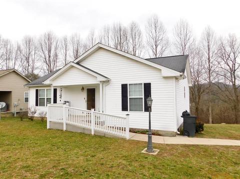 240 Stump Rd, Irvine, KY 40336 photo 3