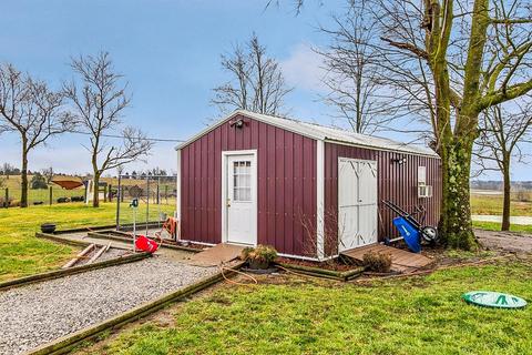 690 Mcafee Ln, Salvisa, KY 40372 photo 3