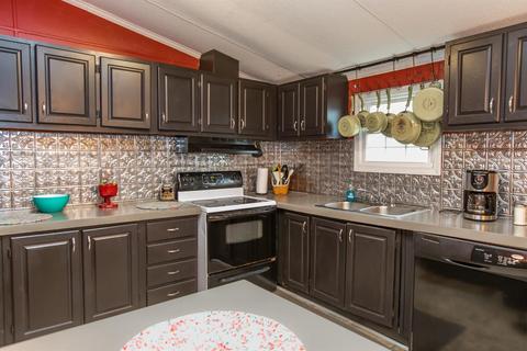 690 Mcafee Ln, Salvisa, KY 40372 photo 12