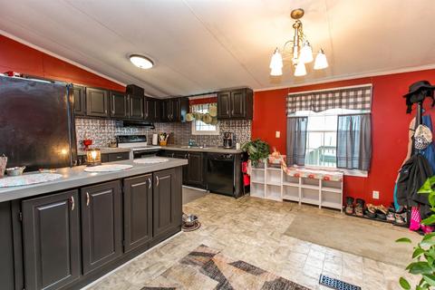 690 Mcafee Ln, Salvisa, KY 40372 photo 9