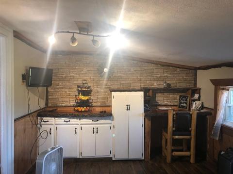 1574 Pollys Bend Rd, Lancaster, KY 40444 photo 12