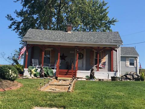 1574 Pollys Bend Rd, Lancaster, KY 40444 photo 2