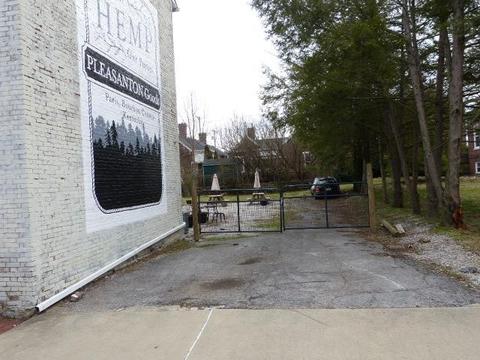 902 Main St, Paris, KY 40361 photo 11