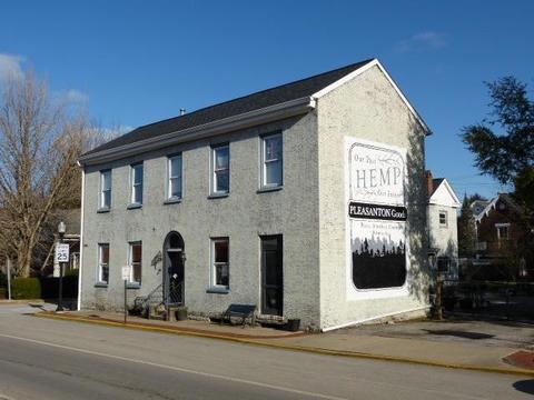 902 Main St, Paris, KY 40361 photo 1