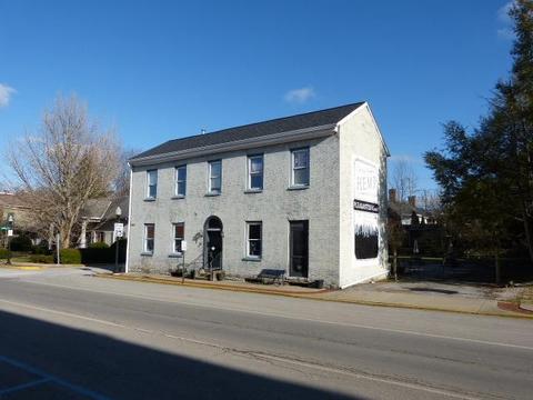 902 Main St, Paris, KY 40361 photo 8