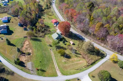 155 Hwy 3630, Tyner, KY 40486 photo 4