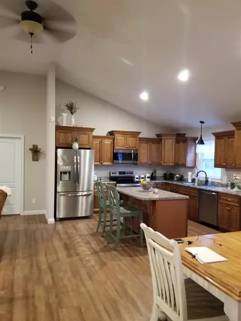 207 Emma Dr, Lancaster, KY 40444 photo 9
