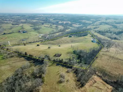 117 Caleb Ln, Paint Lick, KY 40461 photo 2