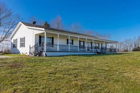 117 Caleb Ln, Paint Lick, KY 40461 photo 1