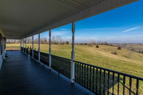 117 Caleb Ln, Paint Lick, KY 40461 photo 5