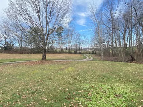 2045 Level Green Rd, Corbin, KY 40701 photo 17