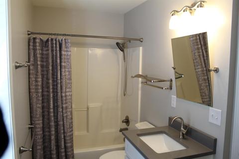 323 S Gratz St, Midway, KY 40347 photo 8
