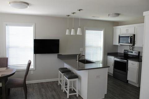323 S Gratz St, Midway, KY 40347 photo 5