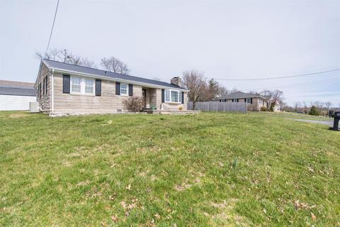 111 Murphy Dr, Mount Sterling, KY 40353 photo 3
