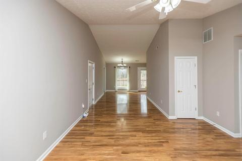 2704 Cincinnati Pike, Georgetown, KY 40324 photo 2