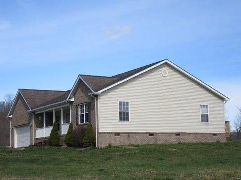 175 Concord Dr, Morehead, KY 40351 photo 3