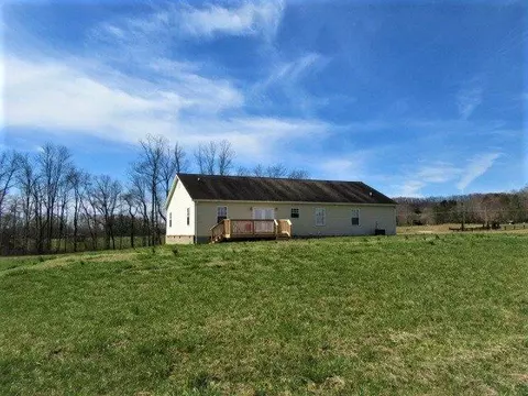 175 Concord Dr, Morehead, KY 40351 photo 2
