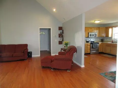 175 Concord Dr, Morehead, KY 40351 photo 6