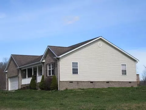 175 Concord Dr, Morehead, KY 40351 photo 3