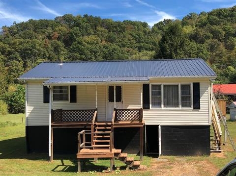 787 Armory Dr, Jackson, KY 41339 photo 1