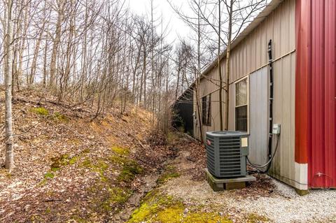 1016 Azbill, Mckee, KY 40447 photo 16