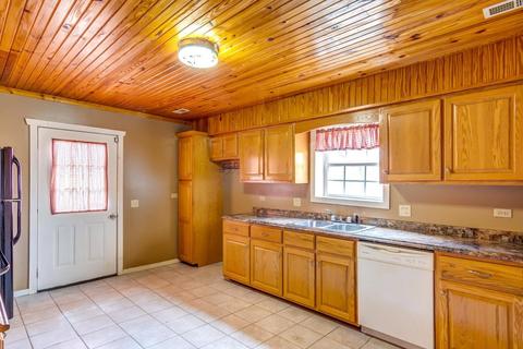 1016 Azbill, Mckee, KY 40447 photo 8