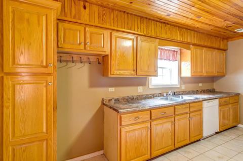 1016 Azbill, Mckee, KY 40447 photo 6