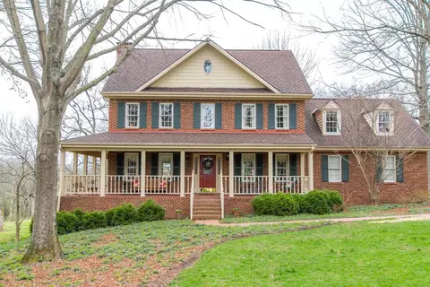 200 Farmbrook Cir, Frankfort, KY 40601 photo 53