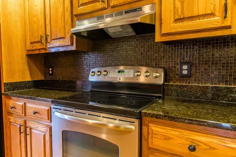 200 Farmbrook Cir, Frankfort, KY 40601 photo 24