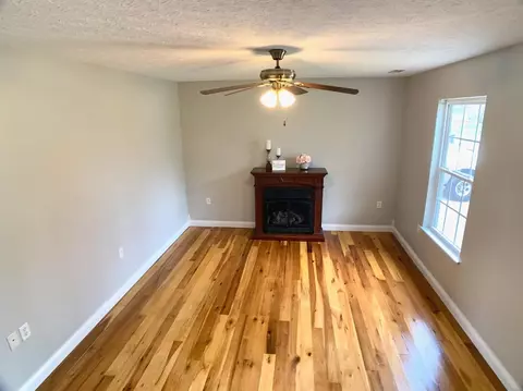 275 Bratton Loop, Morehead, KY 40351 photo 3