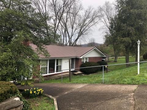 947 Highland Ave, Jackson, KY 41339 photo 2