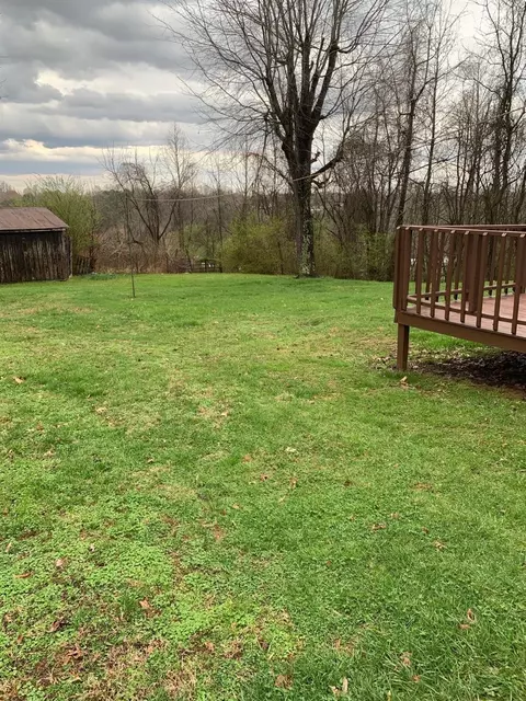 258 Cherry Ave, Corbin, KY 40701 photo 2