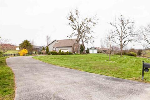 200 Ronclar Dr, Lancaster, KY 40444 photo 3