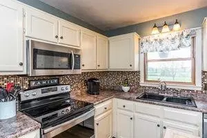 114 Cedar Dr, Berea, KY 40403 photo 6