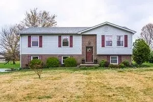 114 Cedar Dr, Berea, KY 40403 photo 1