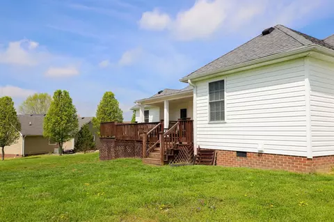 820 Cleo Ave, Lancaster, KY 40444 photo 12