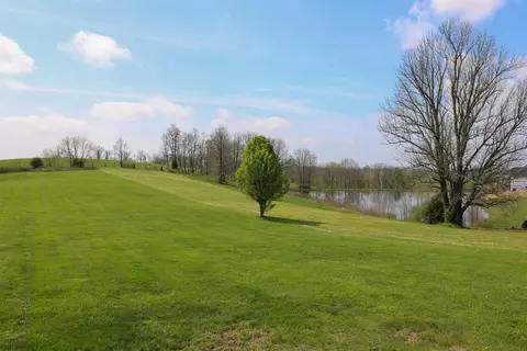 820 Cleo Ave, Lancaster, KY 40444 photo 16