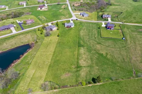 820 Cleo Ave, Lancaster, KY 40444 photo 6