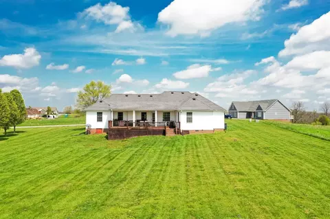 820 Cleo Ave, Lancaster, KY 40444 photo 22