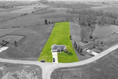 820 Cleo Ave, Lancaster, KY 40444 photo 4
